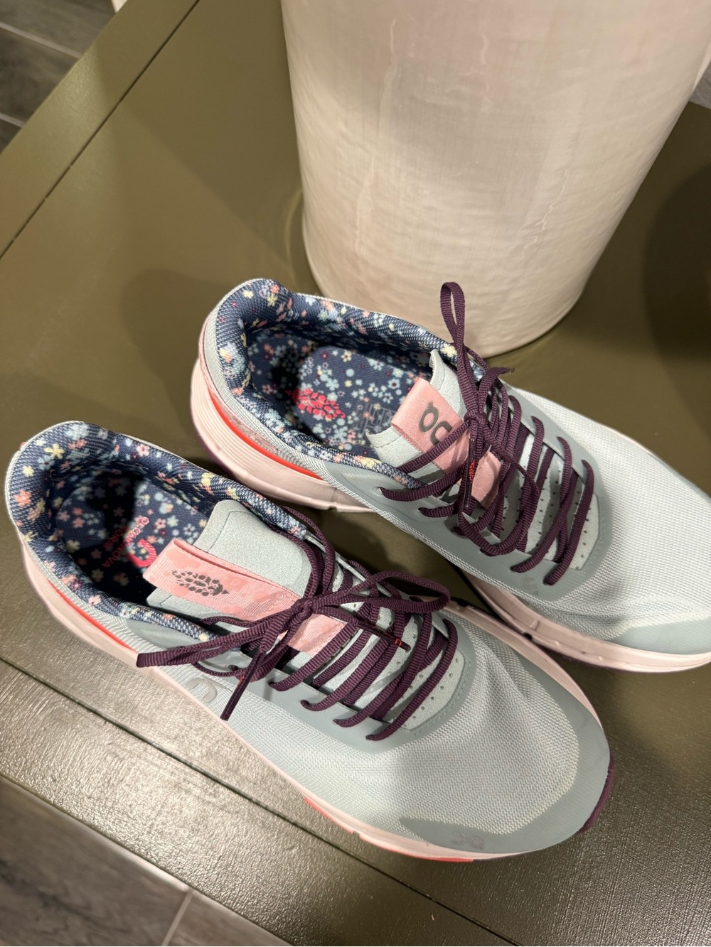FP Movement x On Cloudnova Form 2 Sneakers - Picture 4 of 7